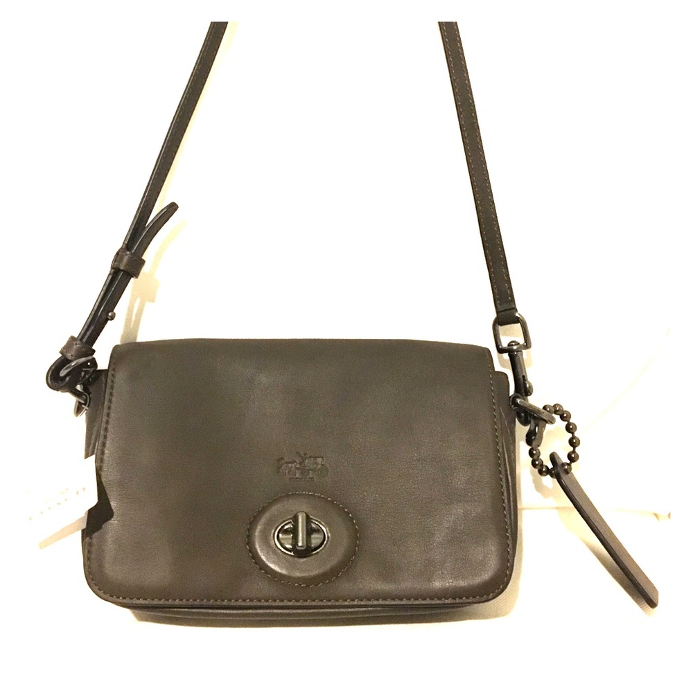 New Bleeker Leather Coach Penny Purse